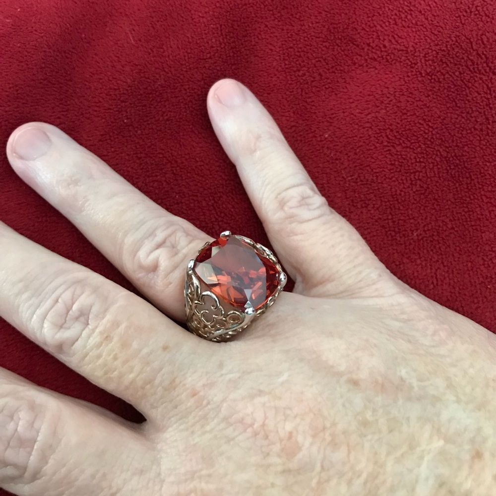 Gorgeous Sterling Silver Ring w/ Rose Gold Accent